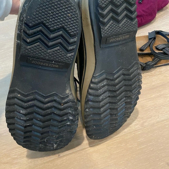 Sorel snow boots 9 - Picture 6 of 6